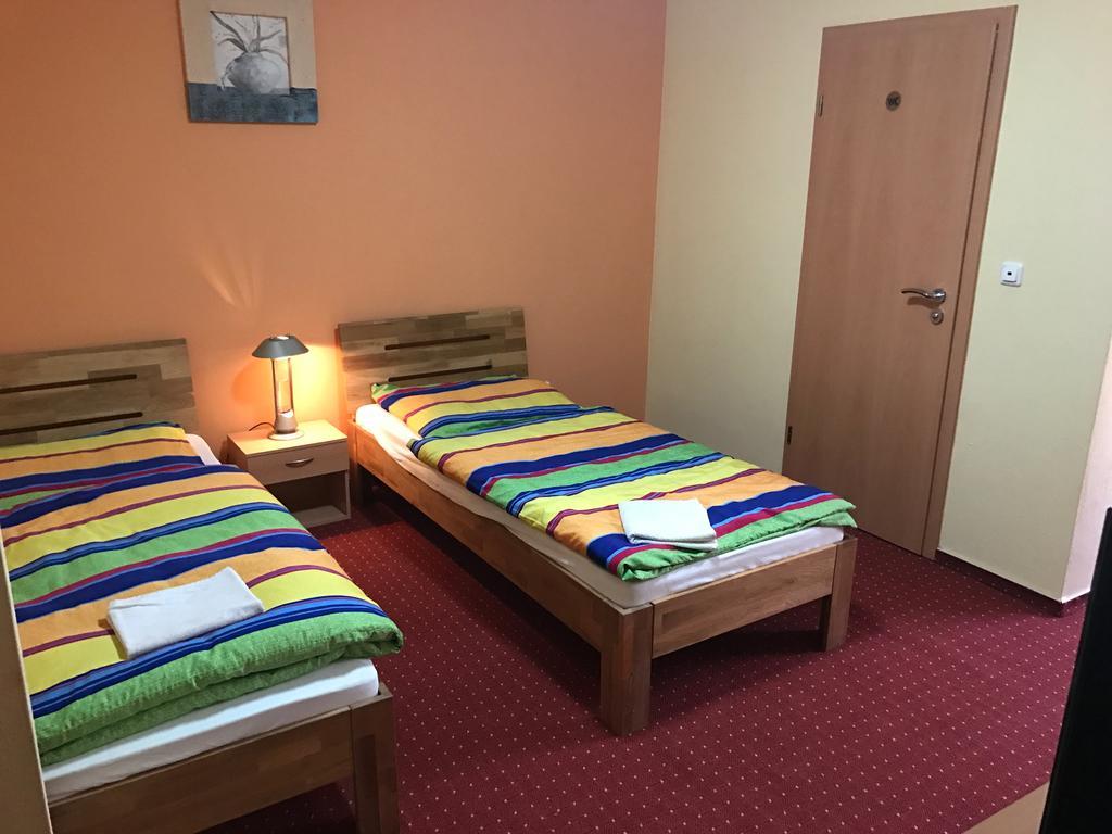 Pension Rialto Staufenberg  Extérieur photo